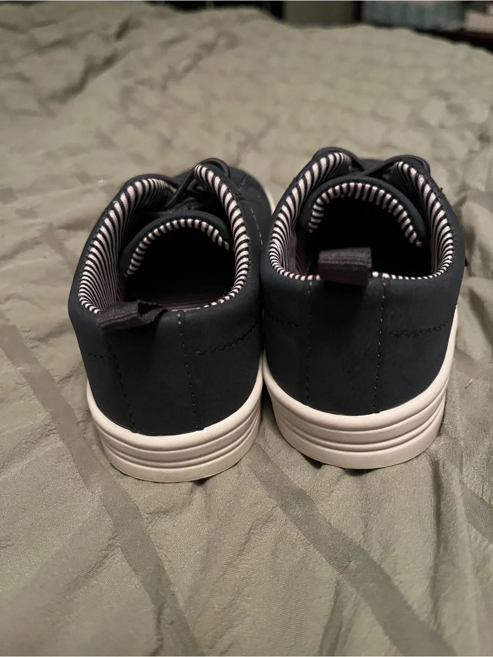 OshKosh B'gosh Navy Kids' Low-Top Sneakers